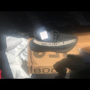 Yeezy boost 350 V2 Oreo